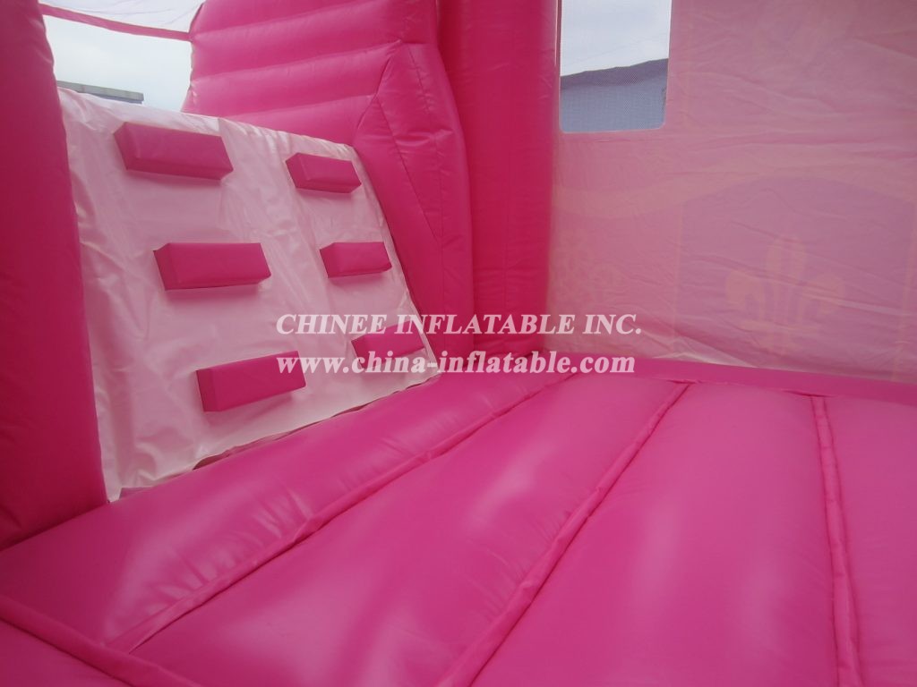 T8-100 Princess Inflatable Jumper Castle