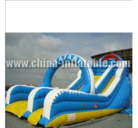 T8-1043 Deslizamiento inflable de peces pequeños