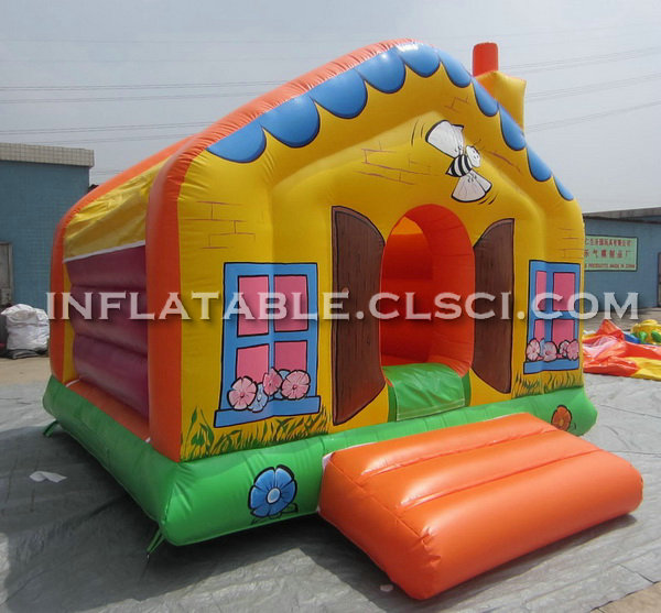 T2-2031 Farm House Inflatable Jumpers