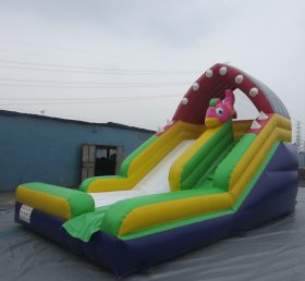 T8-494 Diapositiva inflable de dos carriles Shark Giants