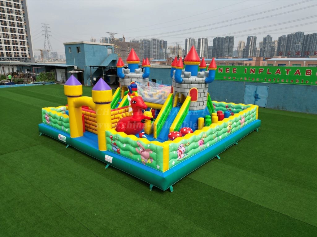 GF2-002 Giant Inflatable Castle Funcity