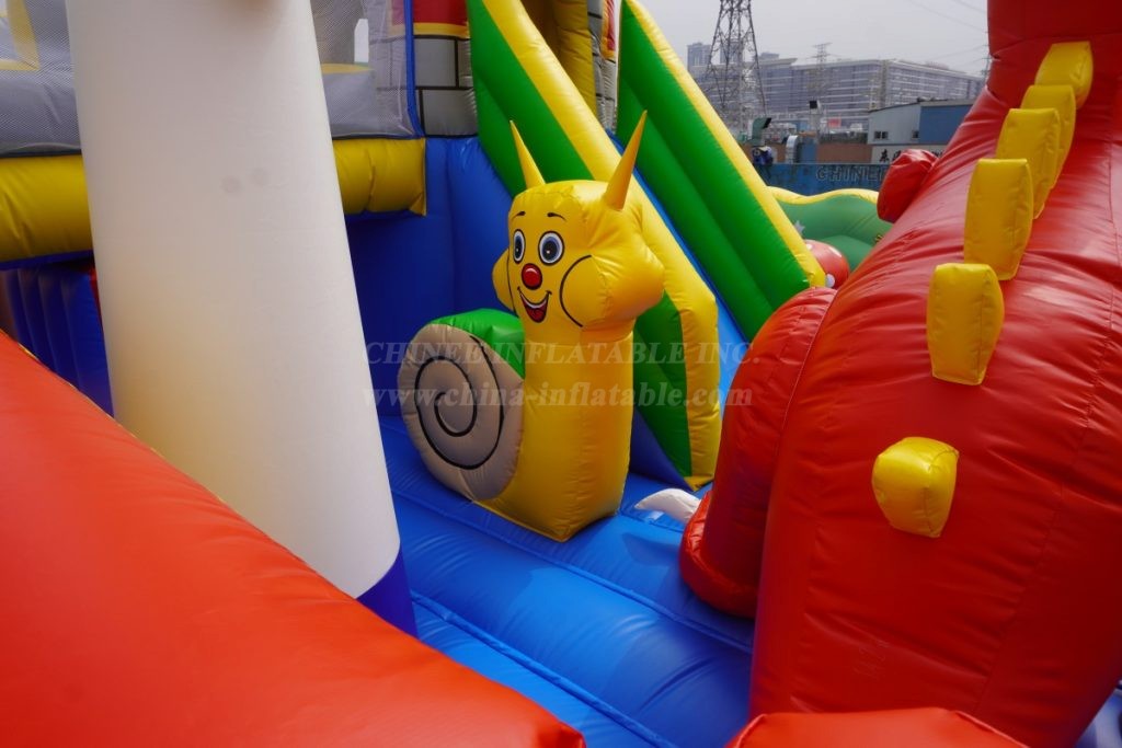 GF2-002 Giant Inflatable Castle Funcity