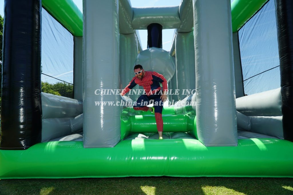 CR1-005 Superhero Challenge Fun 5K Challenge With 10 Giant Inflatable Obstacles