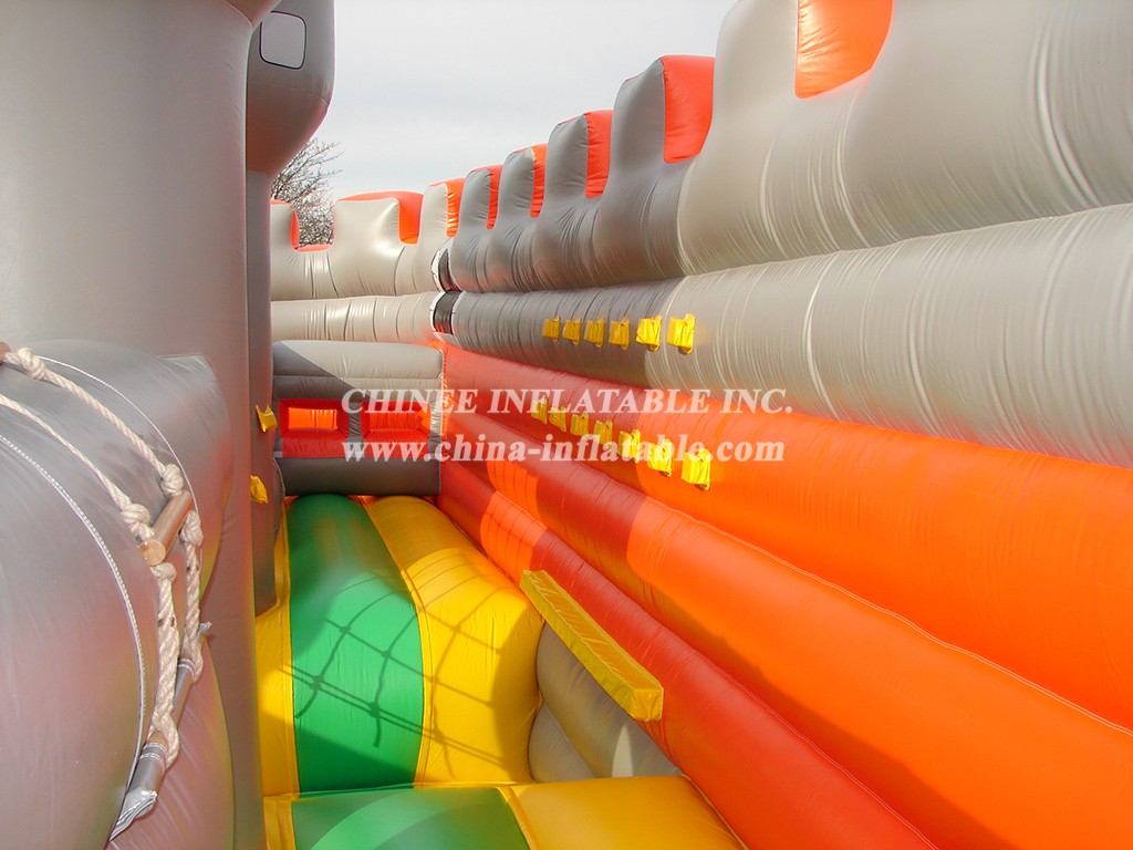 T6-703 Fort Apache Jeu Inflatable 15M