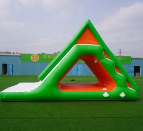 T10-204 Juego de deportes acuáticos inflables