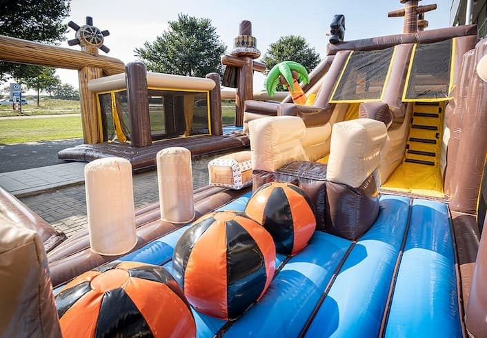 T6-810 Bounce World Pirate Bounce House