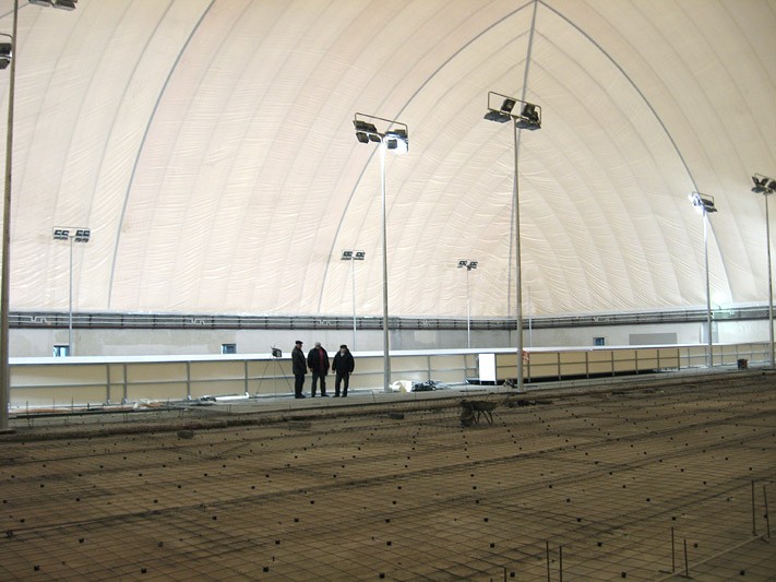 Tent3-026 Sports Complex 7700M2