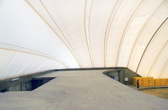 Tent3-050 Ice Palace 2808M2
