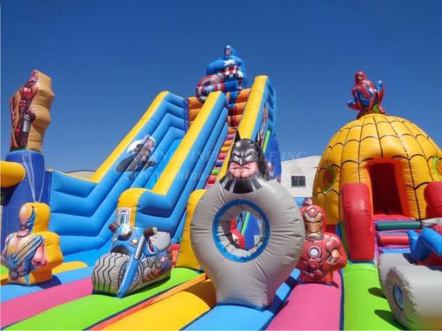 T6-886 Marvel Superhero Park