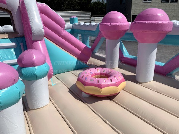 T6-892 Candy Play Park