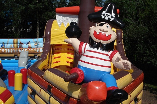 T6-852 Bouncer Pirateship Playground