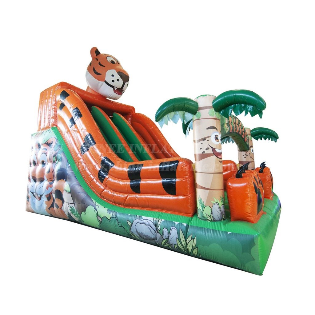 T8-4312 Tiger Inflatable Slide