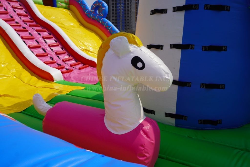 T6-803B Amazing Panda Circus Themed Inflatable Castle Playground