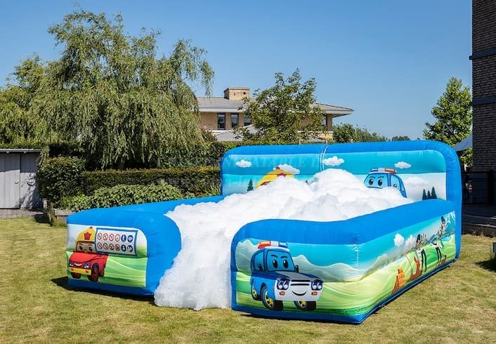 BP1-001 Bubble Boarding Cars
