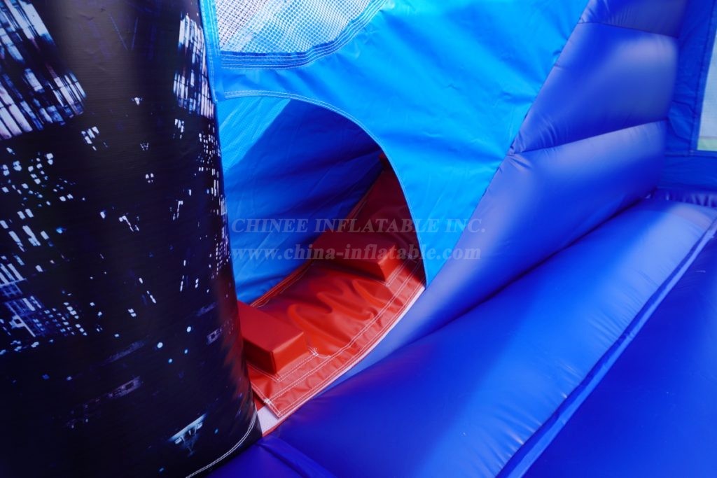 T2-3226V Marvel Superhero Bouncy Castle