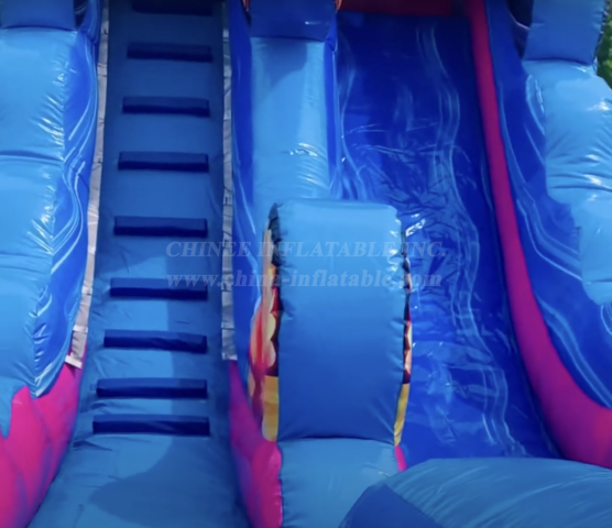 T8-4502 16′ Mermaid Dry Slide